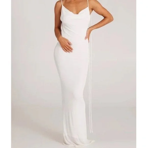 Melani Long Laces Draped Cowl Backless Maxi Dress 🕊️ - Picture 6 of 14